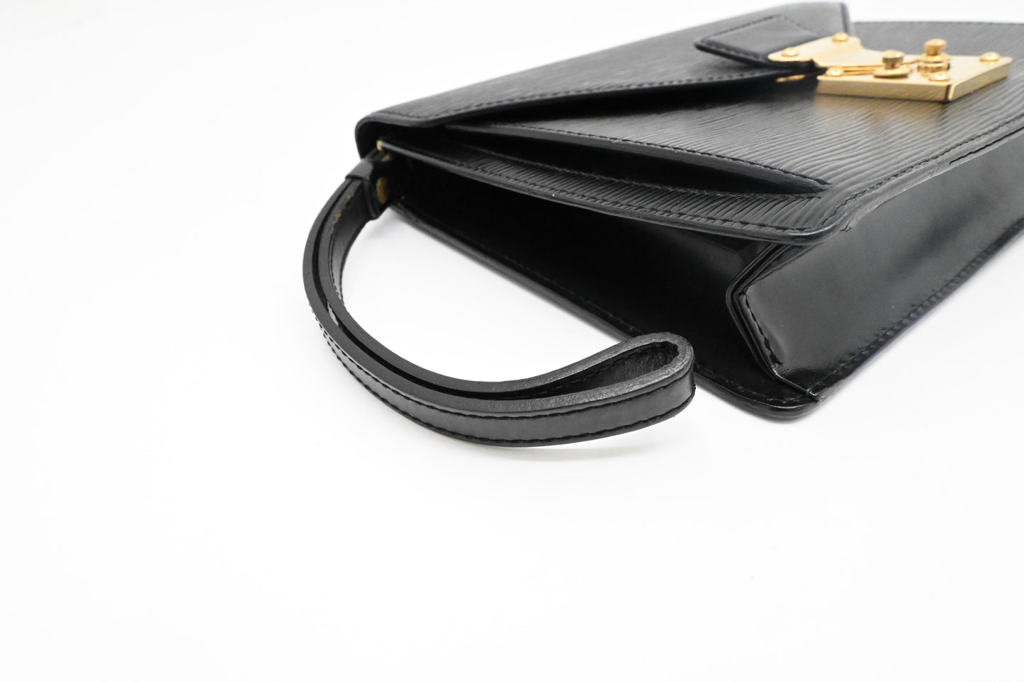 Louis Vuitton Sellier Dragonne in Black Epi Leather