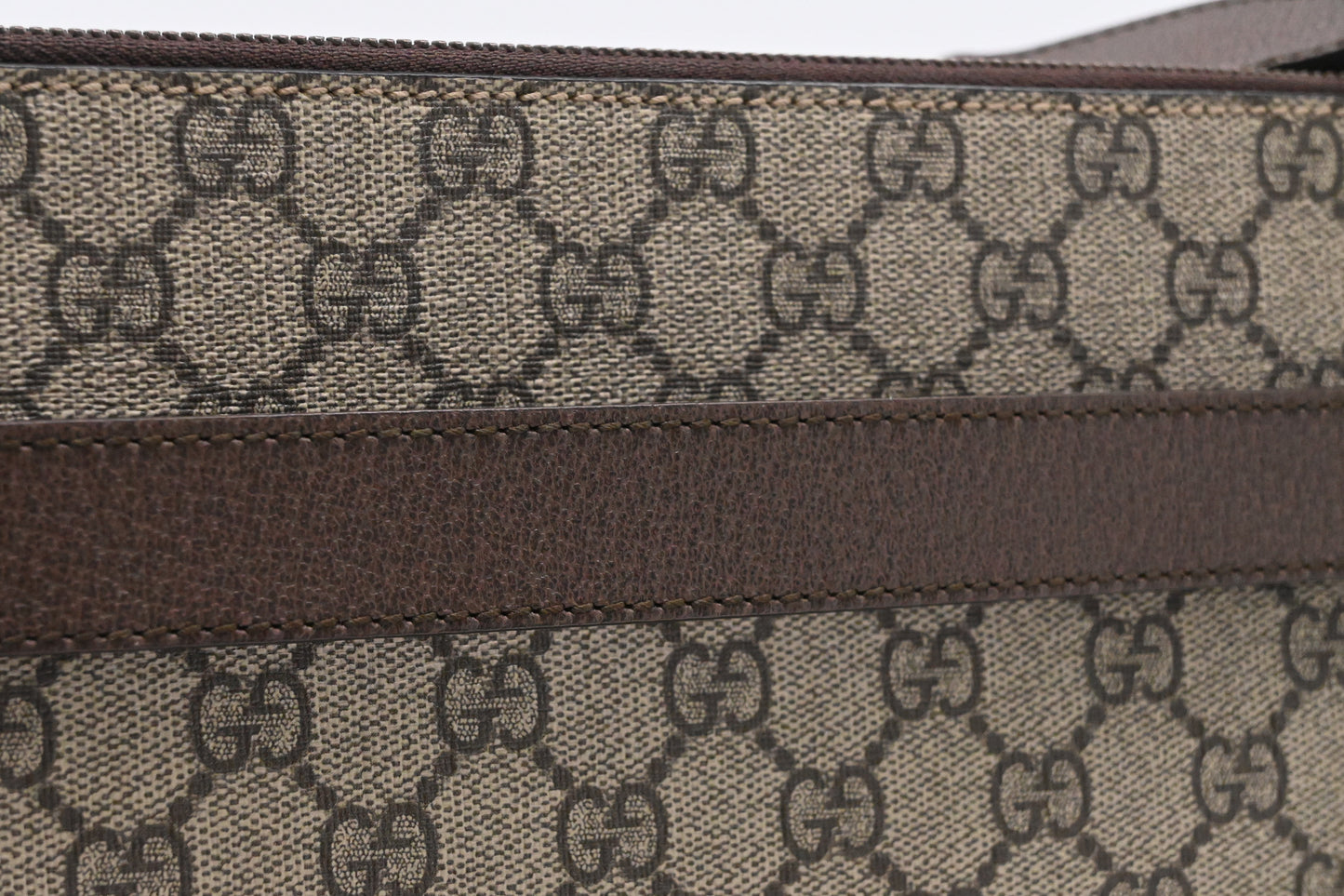 Gucci Shoulder Bag in GG Supreme Patchwork Canvas