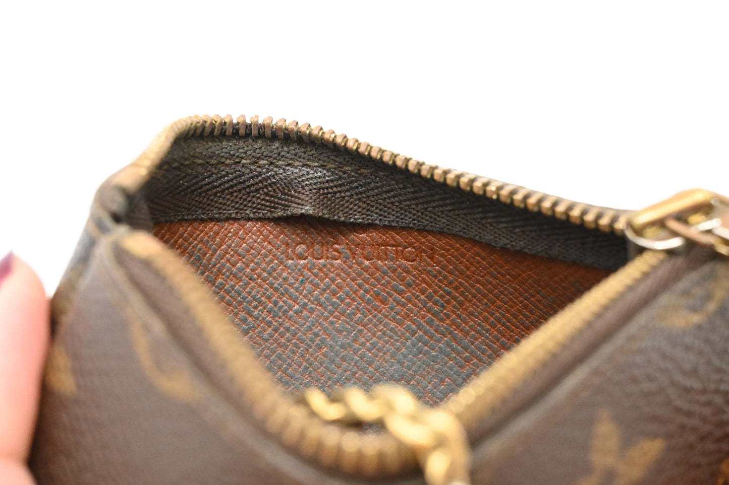 Louis Vuitton Pochette Cles in Monogram Canvas