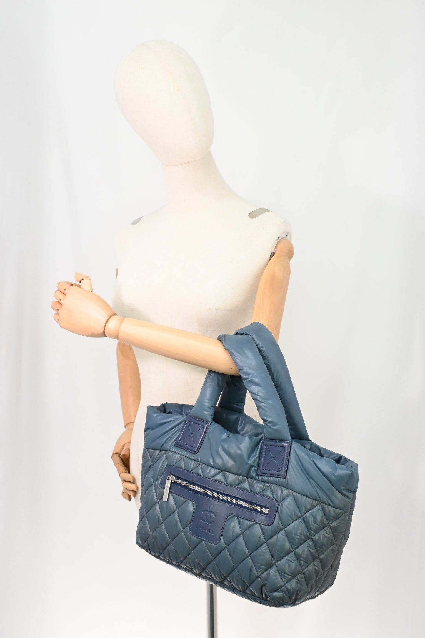 Chanel Cocoon Handbag in Blue Nylon