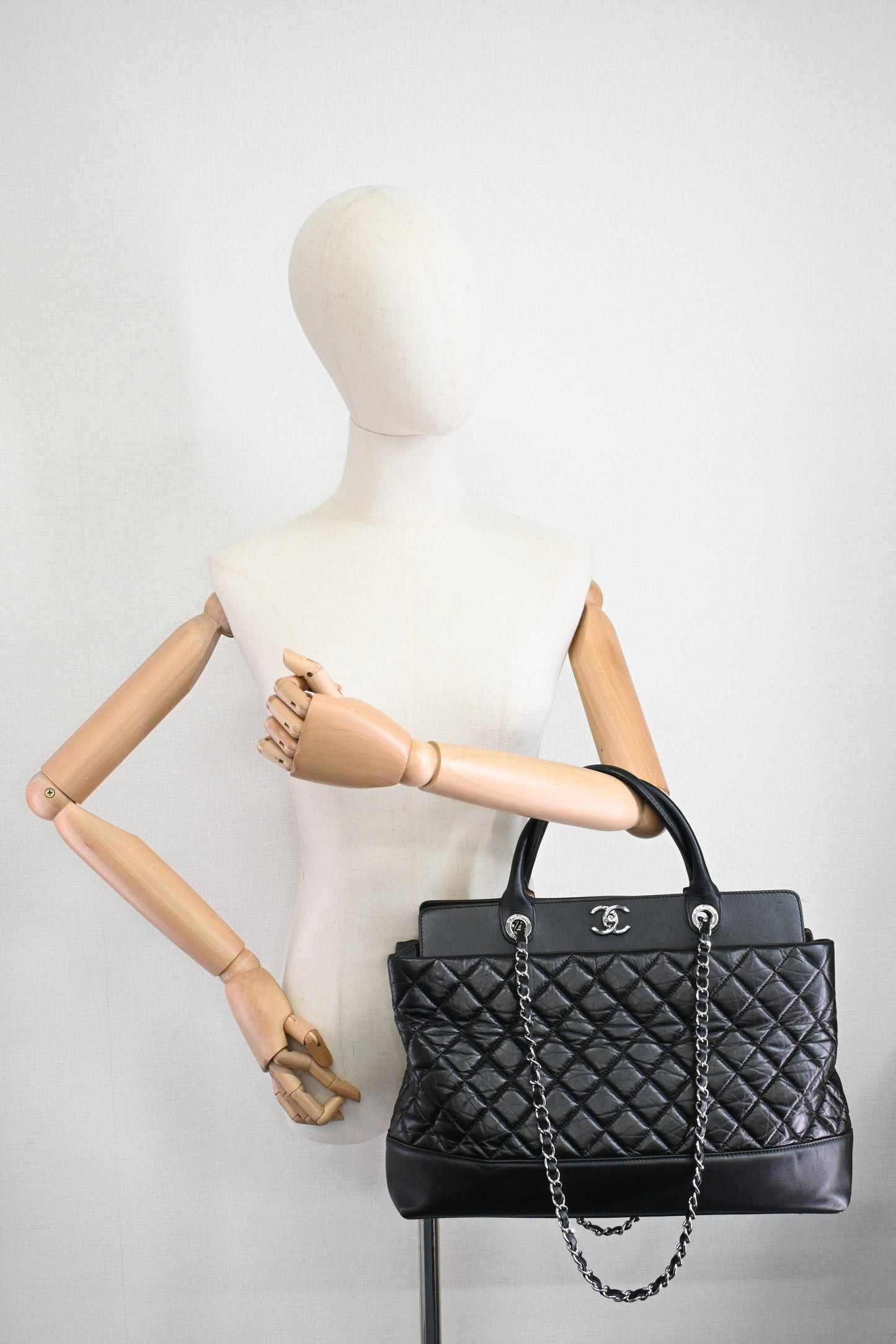 Chanel Portobello 2way Bag in Black Matelasse Leather