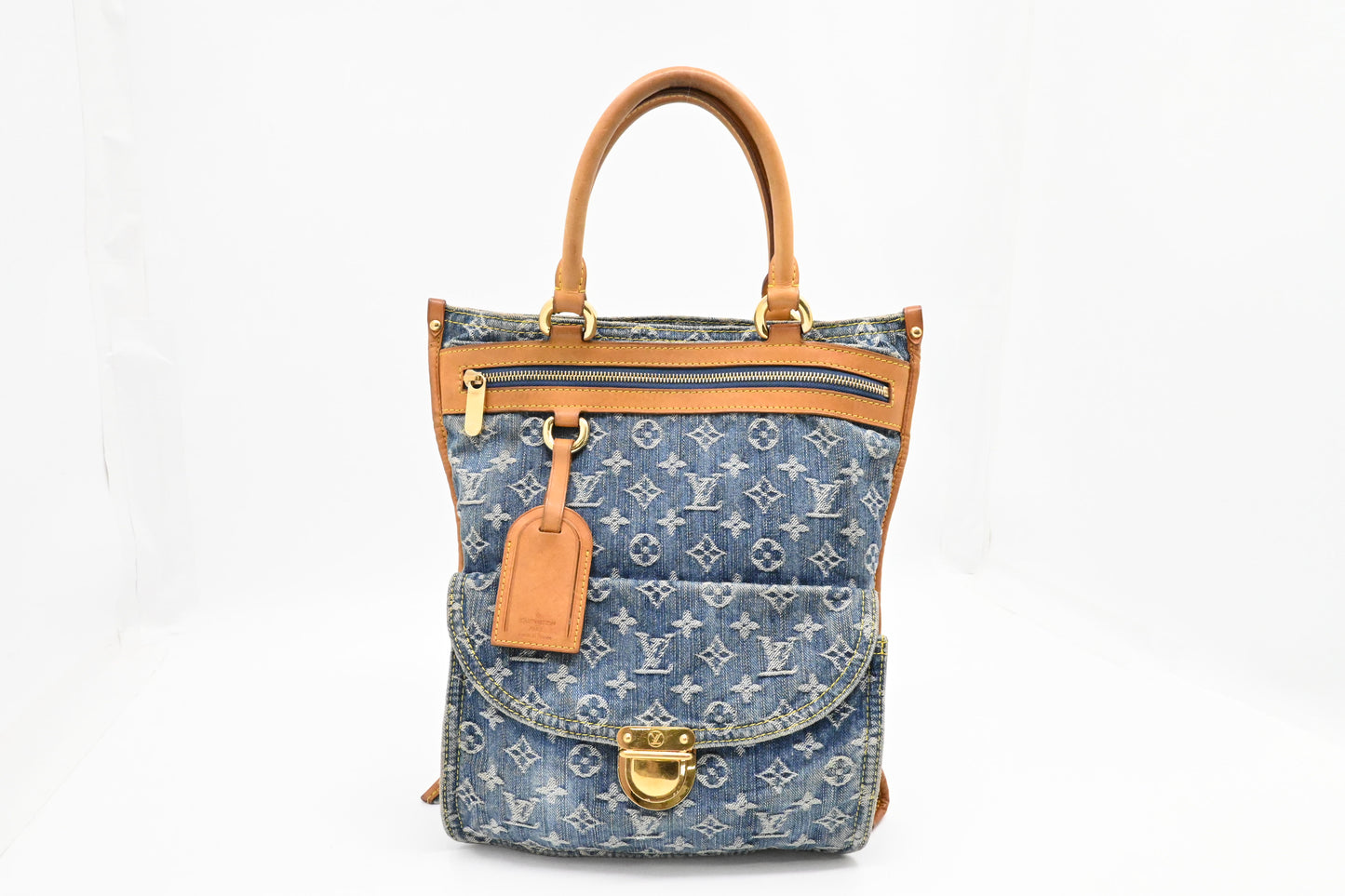 Louis Vuitton Flat Shopper in Monogram Denim