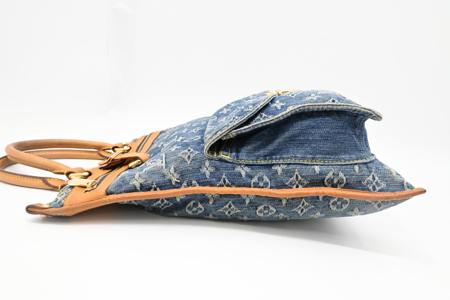 Louis Vuitton Flat Shopper in Monogram Denim