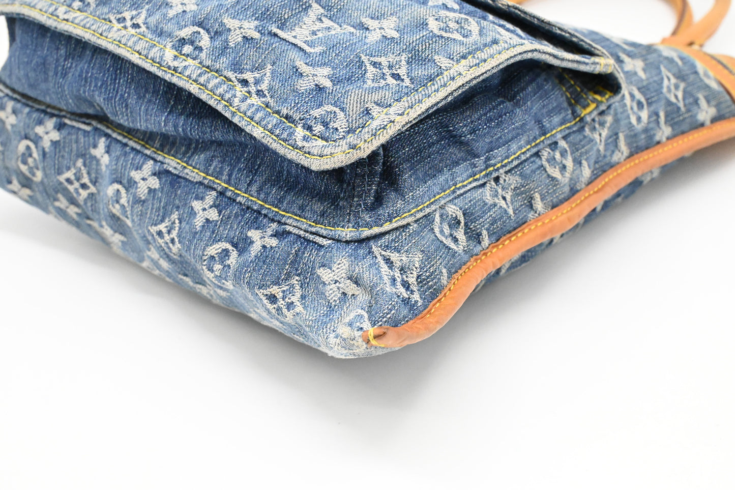 Louis Vuitton Flat Shopper in Monogram Denim