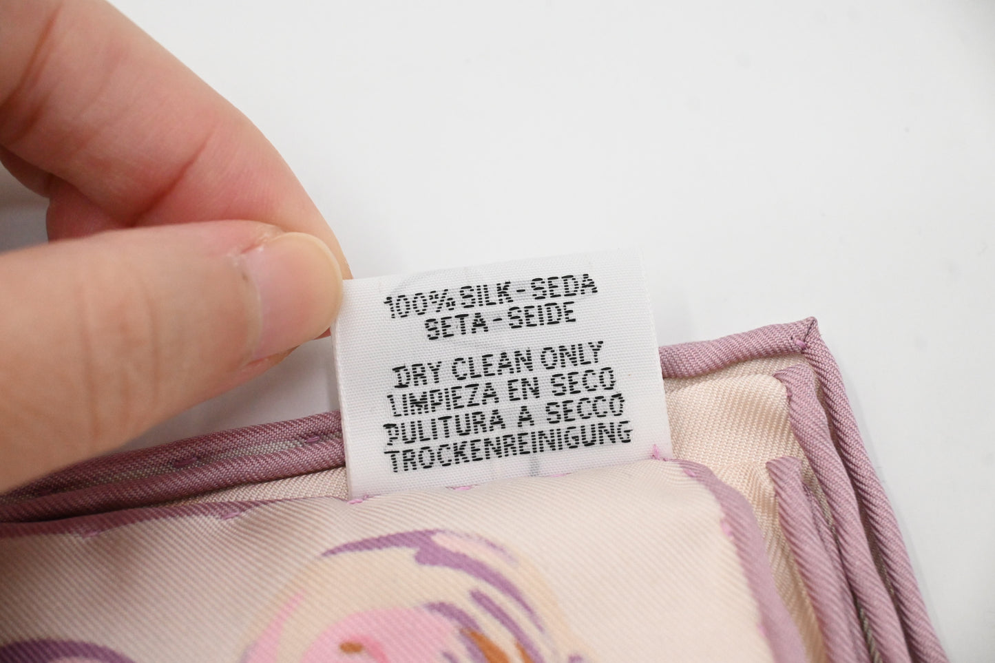 Hermes 'Emile Et Une Nuit' Carre 90 in Pink Silk