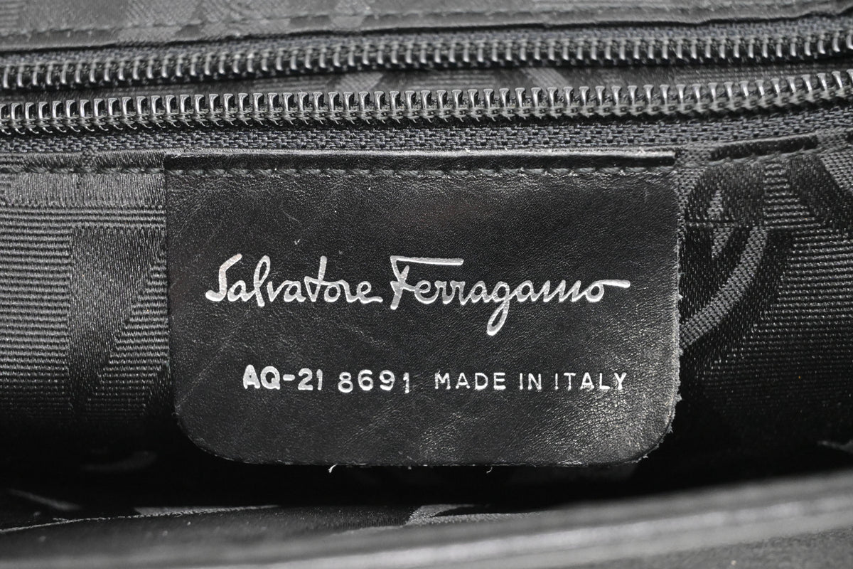 Ferragamo Shoulder Bag in Black Leather
