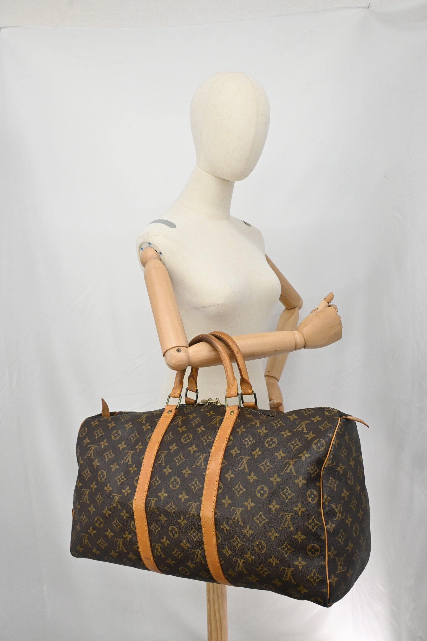 Louis Vuitton Keepall 50 in Monogram Canvas