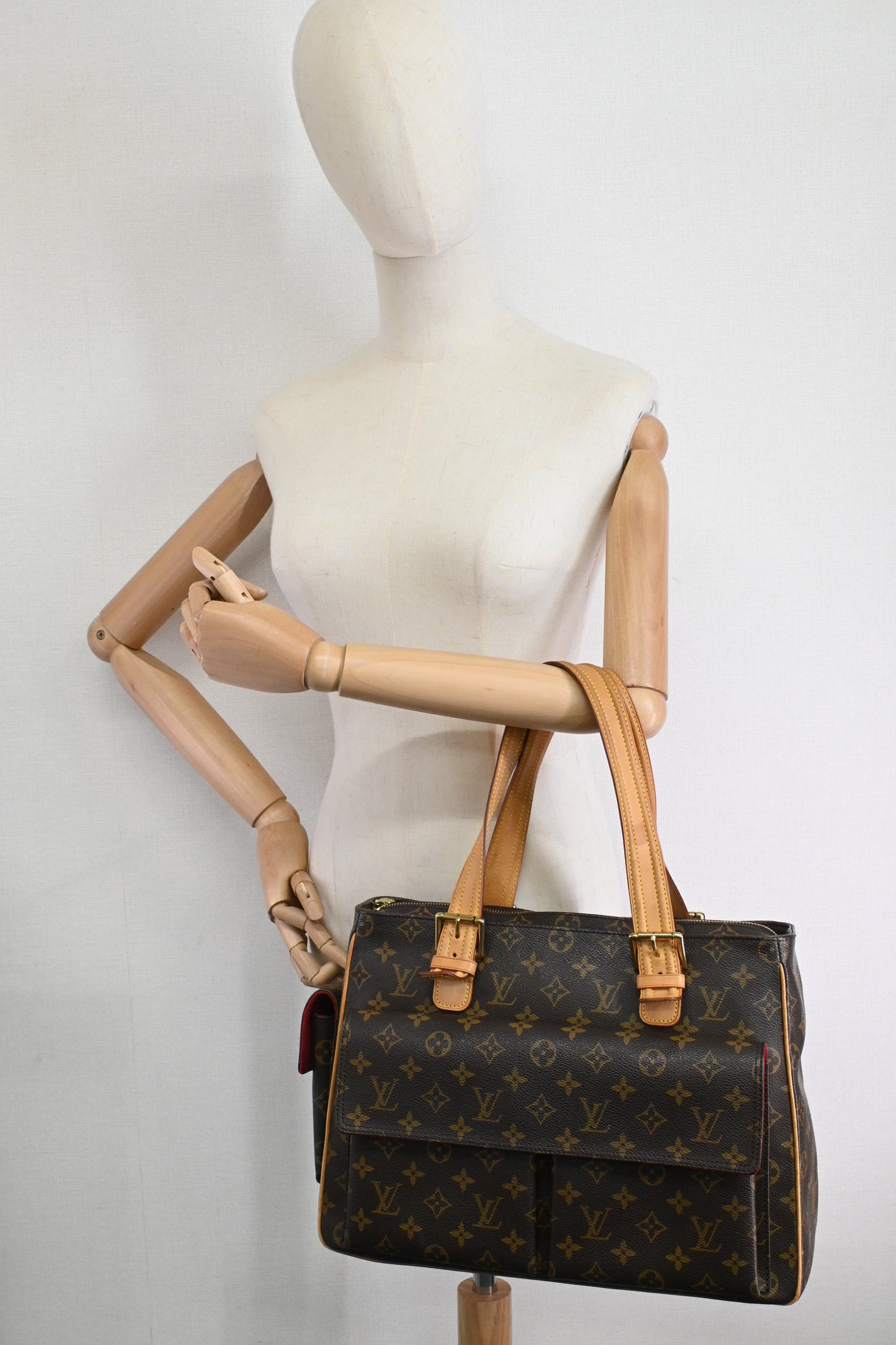 Louis Vuitton Multipli Cité in Monogram Canvas