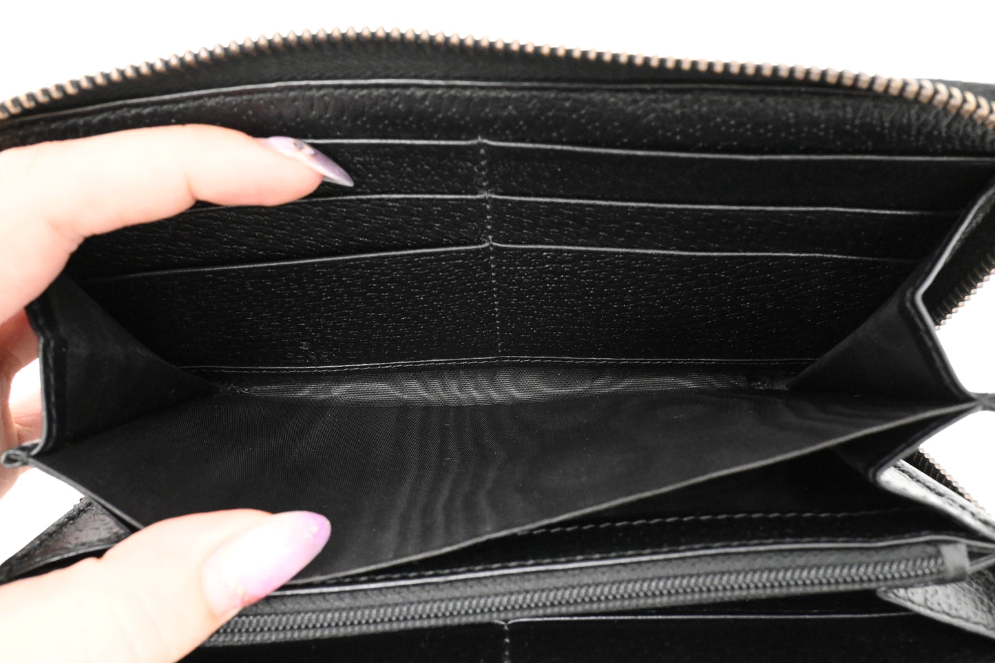 Gucci Long Zippy Bee Wallet in Black Leather