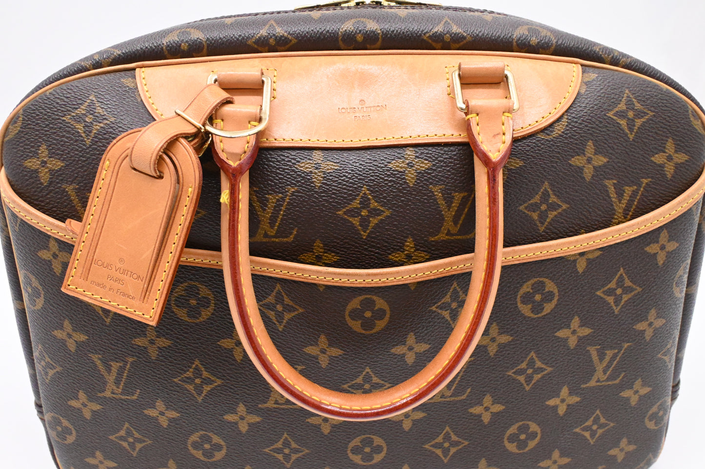 Louis Vuitton Deauville in Monogram Canvas