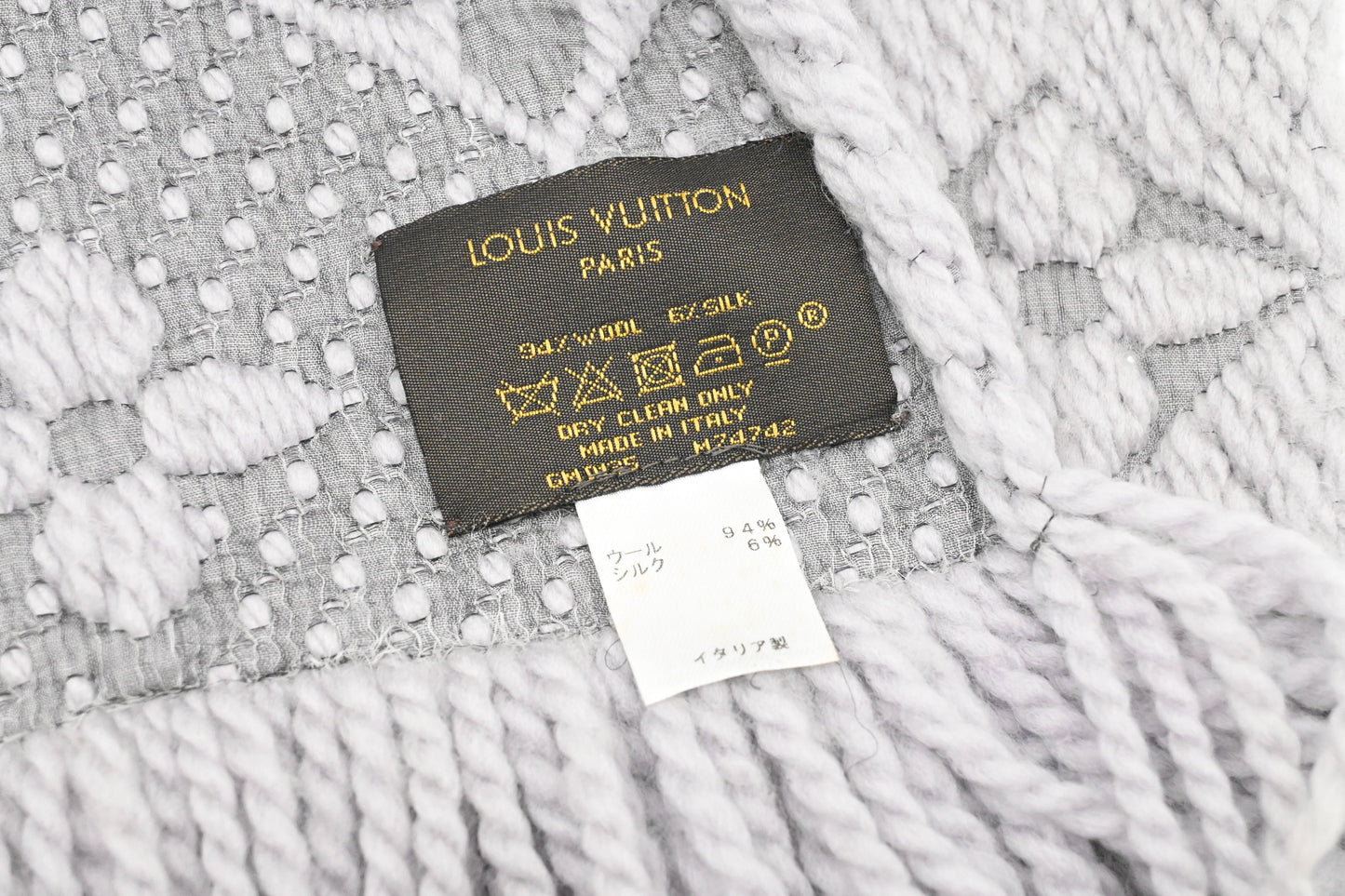 Louis Vuitton Logomania Scarf in Grey Wool and Silk