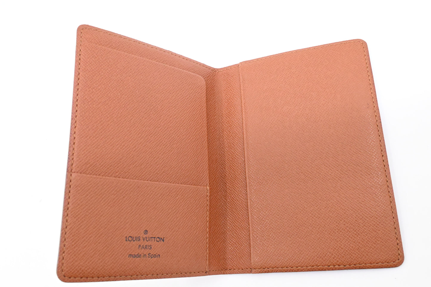 Louis Vuitton Passport Cover in Monogram Canvas