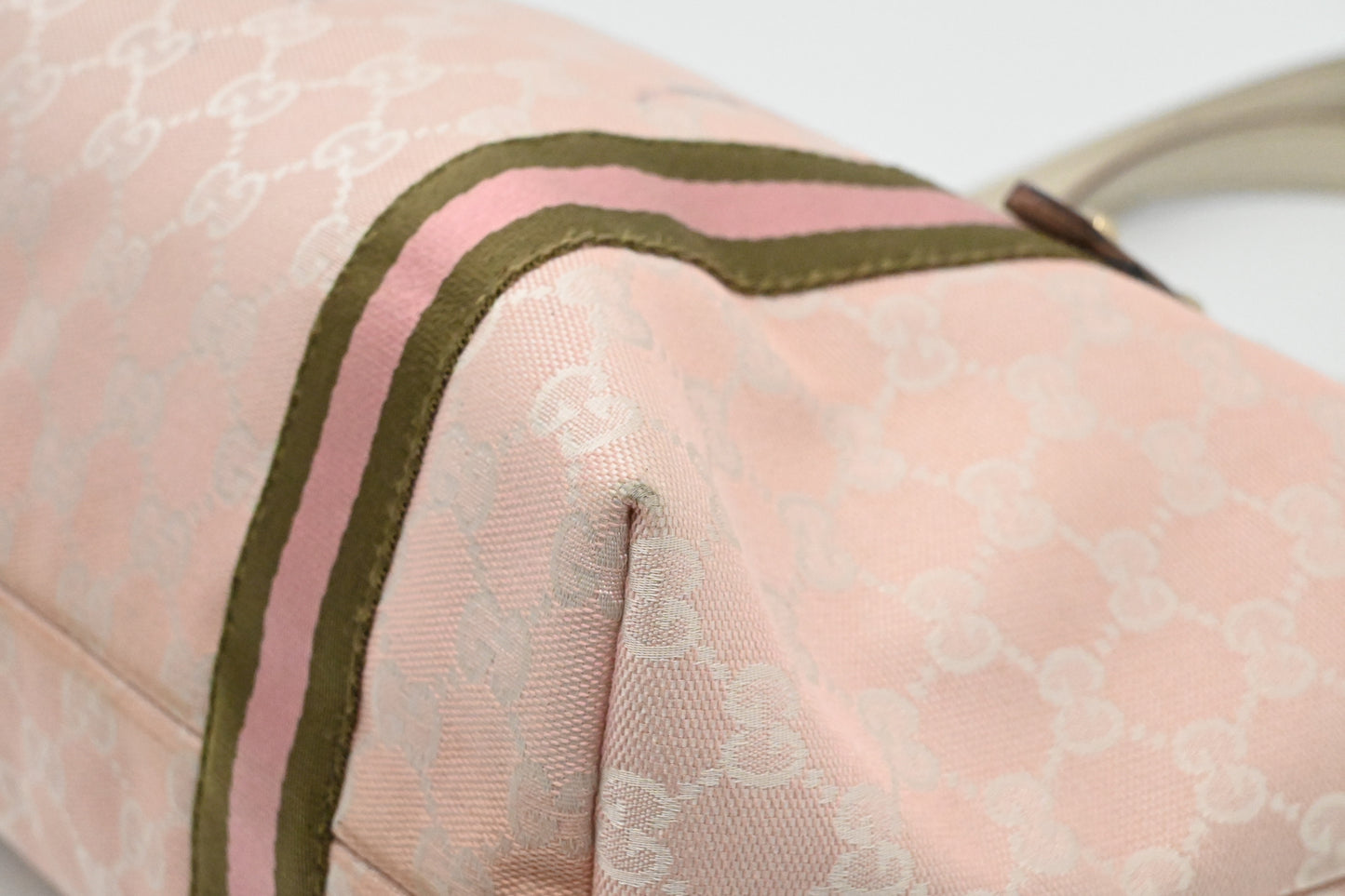 Gucci Tote Bag in Pink GG Canvas