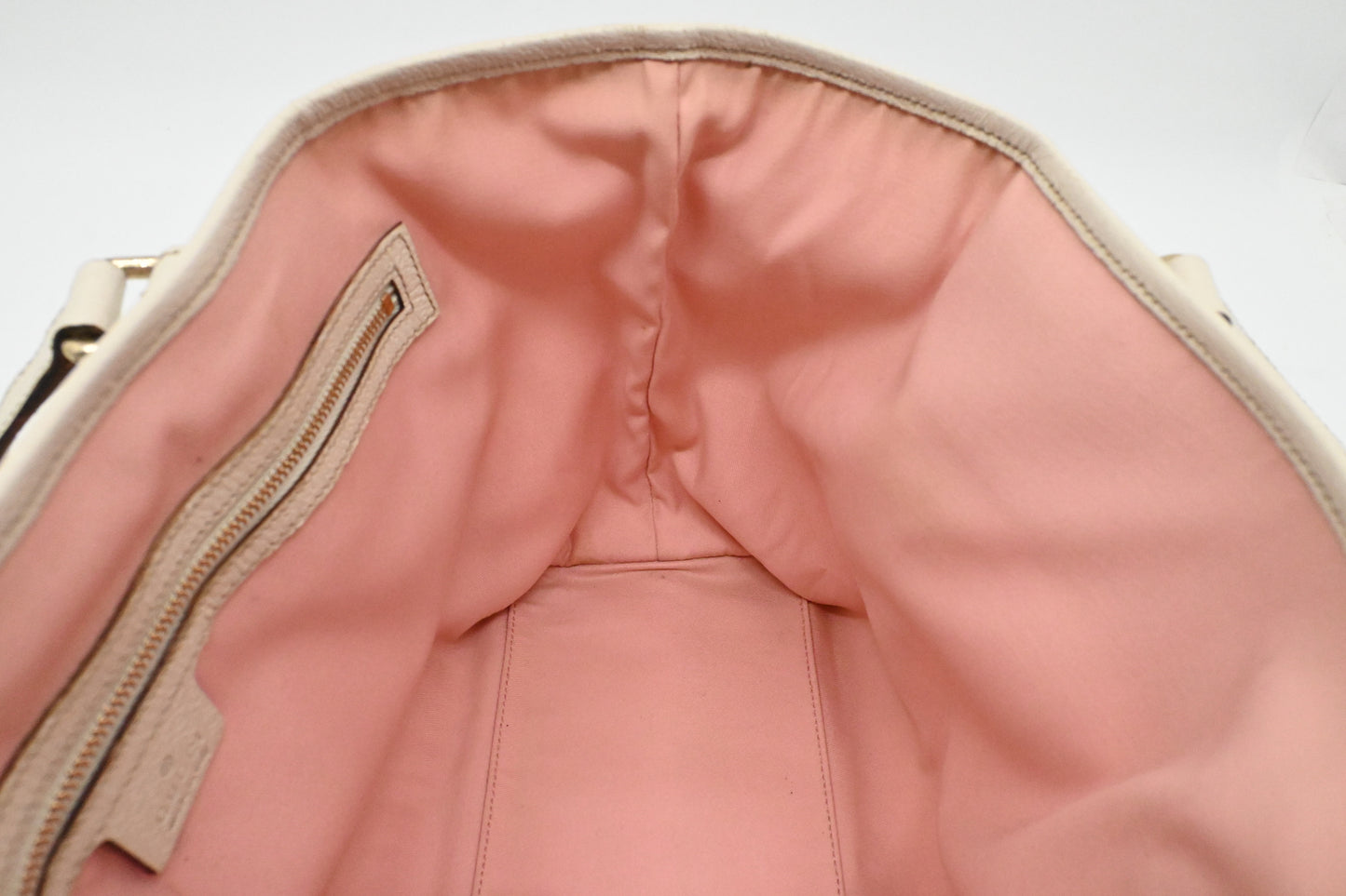 Gucci Tote Bag in Pink GG Canvas