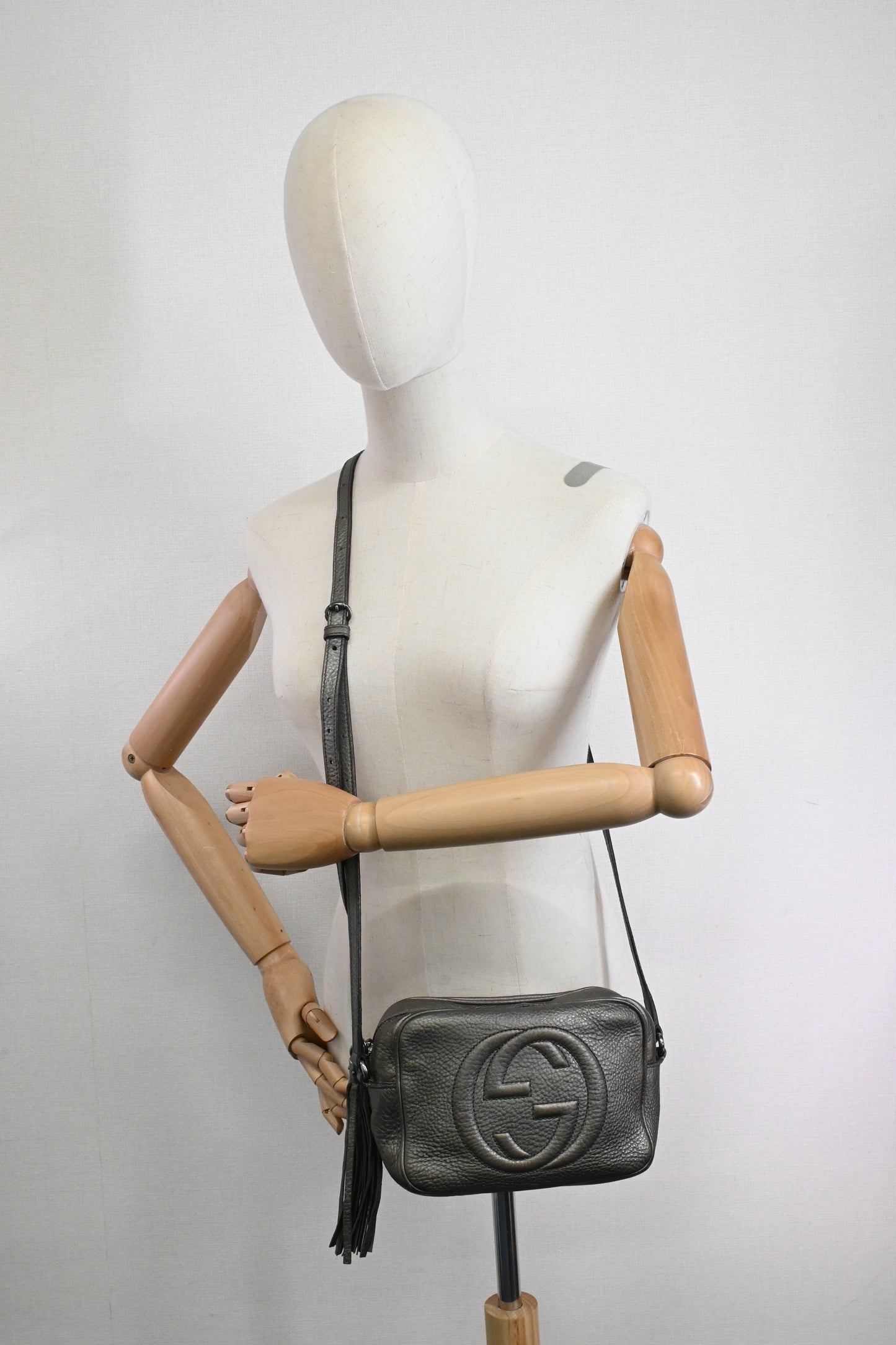 Gucci Soho Disco Crossbody in Pewter Leather