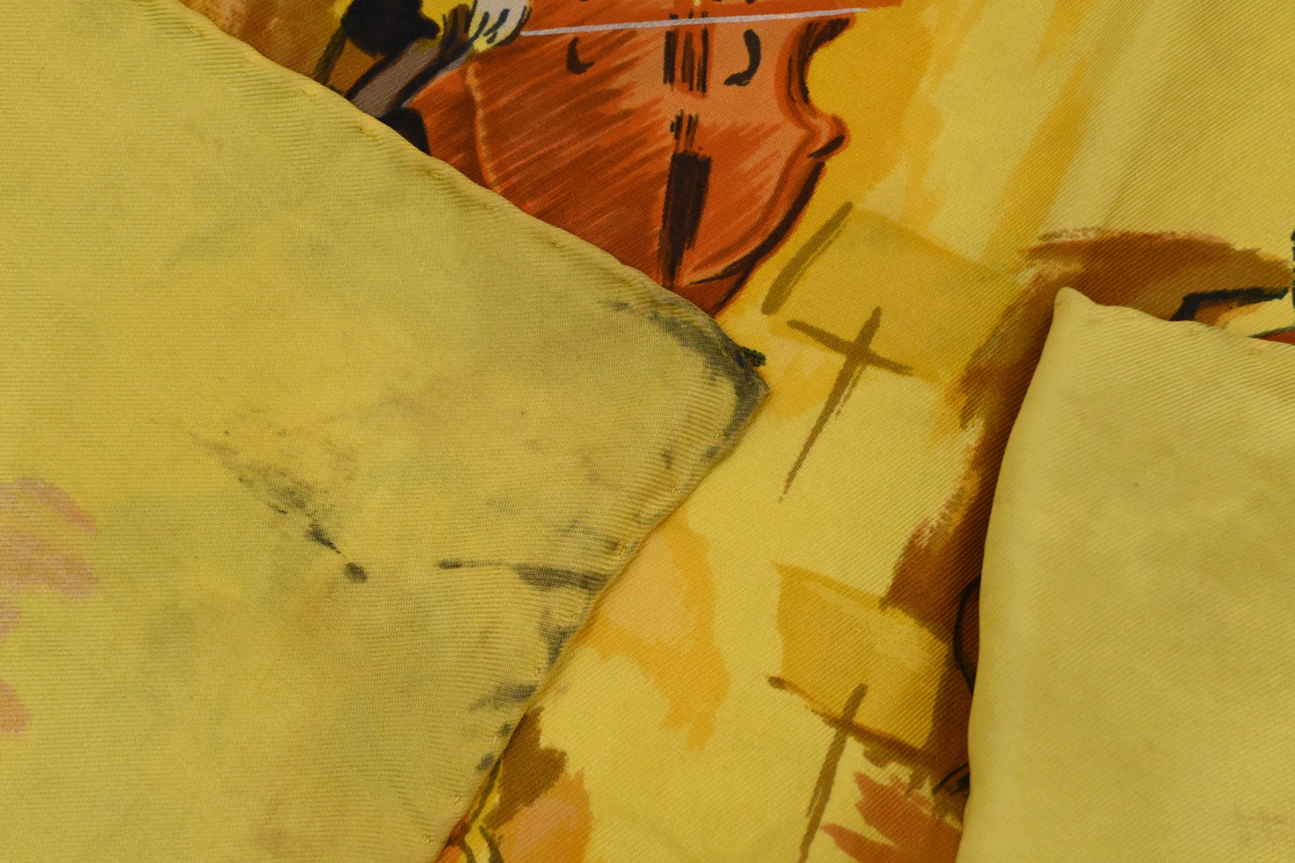 Hermes 'Concerto' Carre 90 in Yellow Silk