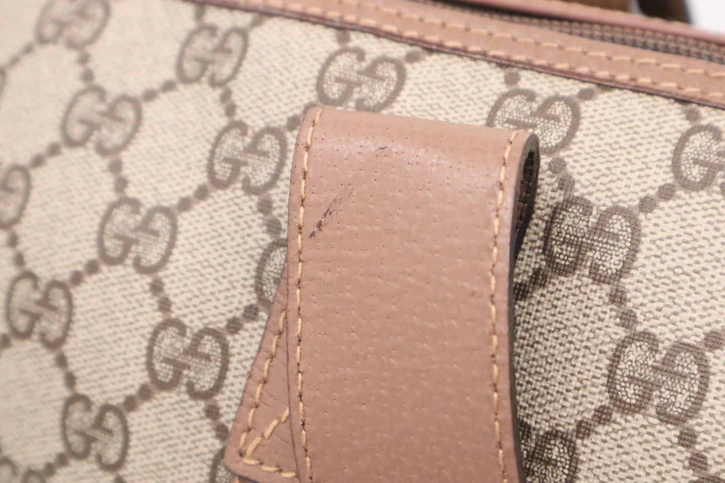 Gucci Large Tote in GG Supreme Canvas
