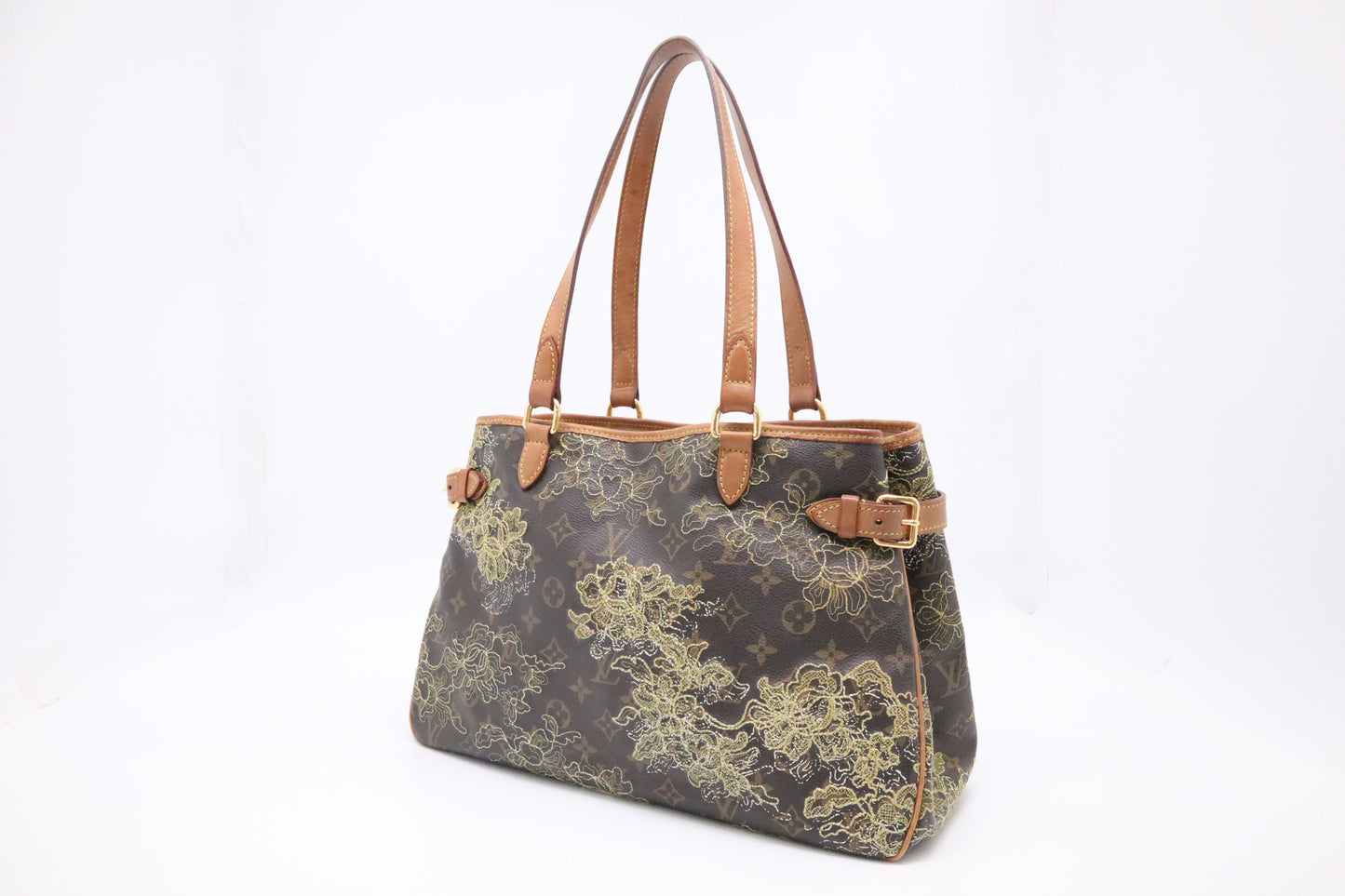 Louis Vuitton Batignolles Horizontal in Dentelle Monogram Canvas