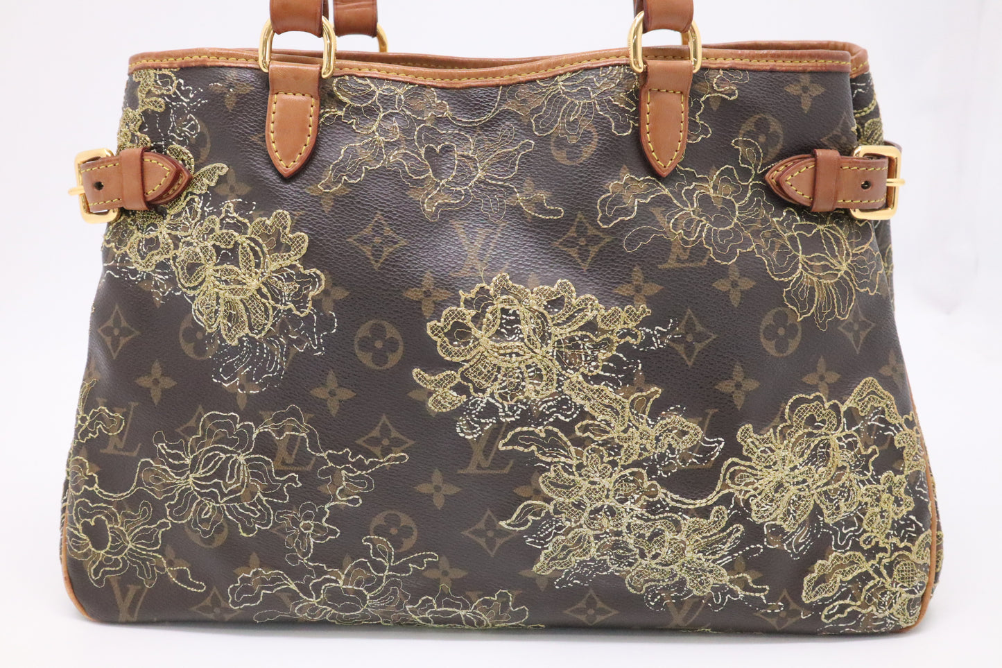 Louis Vuitton Batignolles Horizontal in Dentelle Monogram Canvas