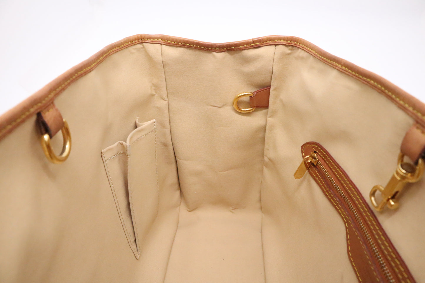 Louis Vuitton Batignolles Horizontal in Dentelle Monogram Canvas