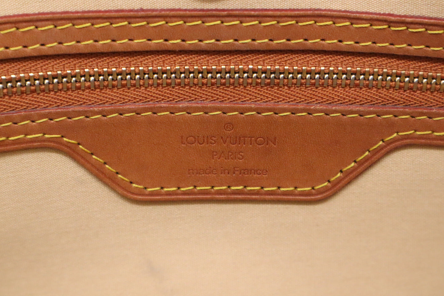 Louis Vuitton Batignolles Horizontal in Dentelle Monogram Canvas