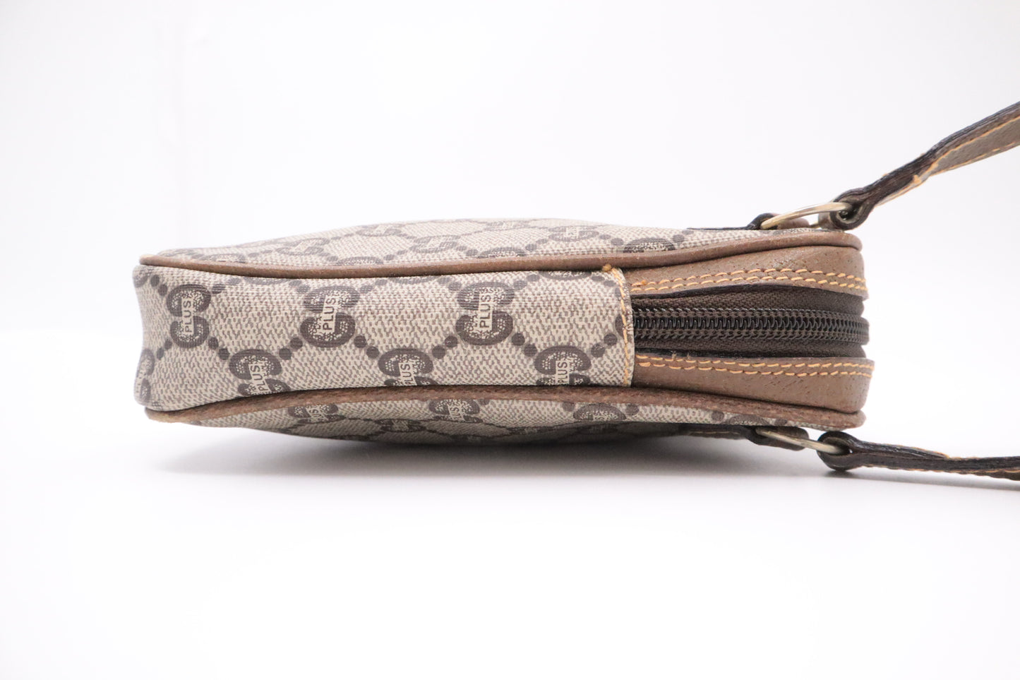 Gucci Clutch Bag in GG Plus Supreme Canvas