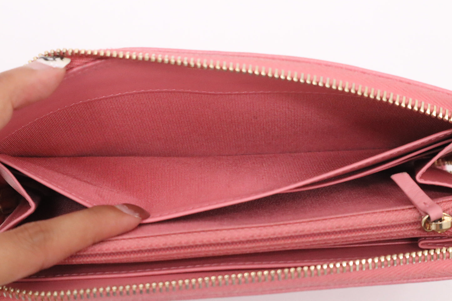 Chanel Long Wallet in Pink Camellia Leather