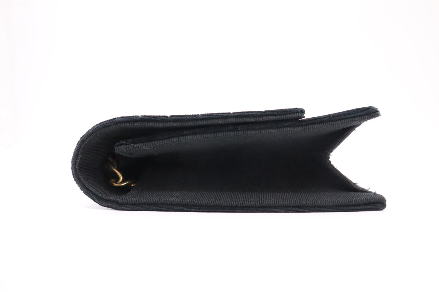 Chanel Shoulder Bag in Black Velvet