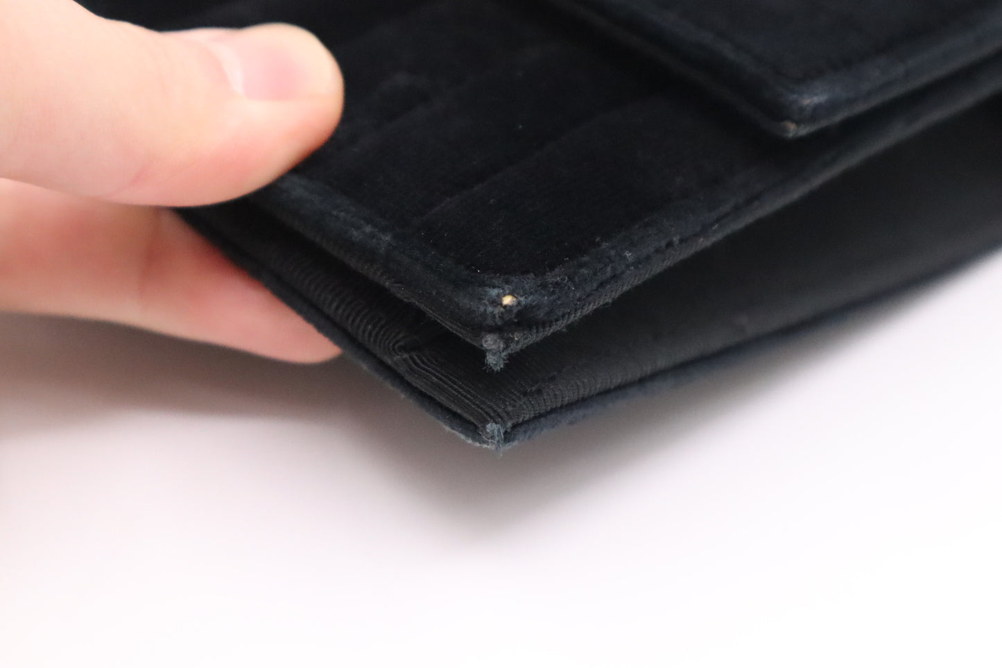 Chanel Shoulder Bag in Black Velvet