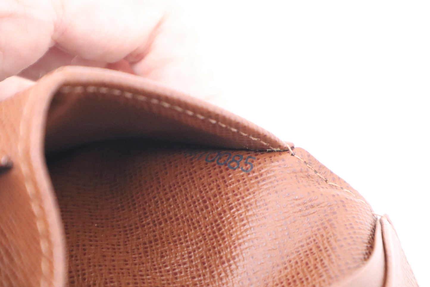 Louis Vuitton Card Case in Monogram Canvas