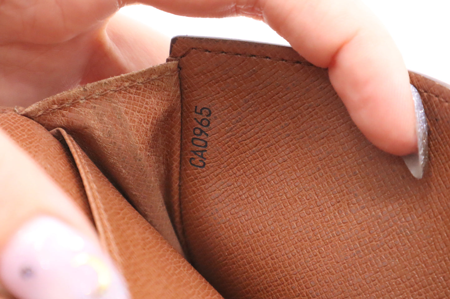 Louis Vuitton Yen Holder in Monogram Canvas