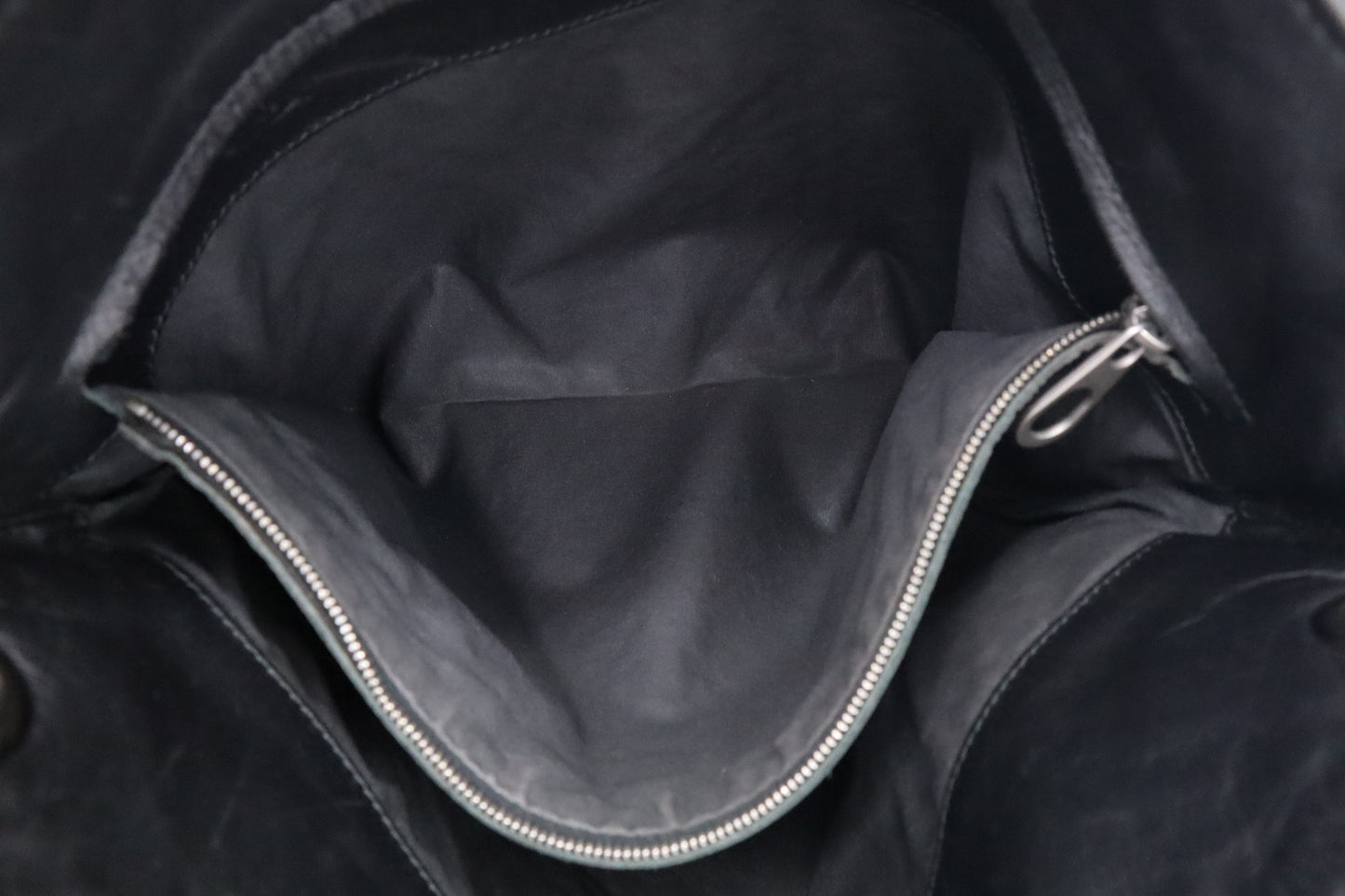 Bottega Veneta Crossbody Bag in Black Intrecciato Leather