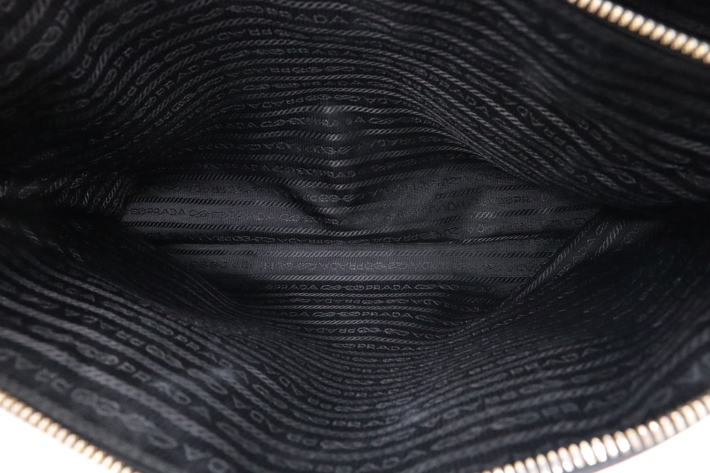 Prada Galleria Large in Black Saffiano Leather