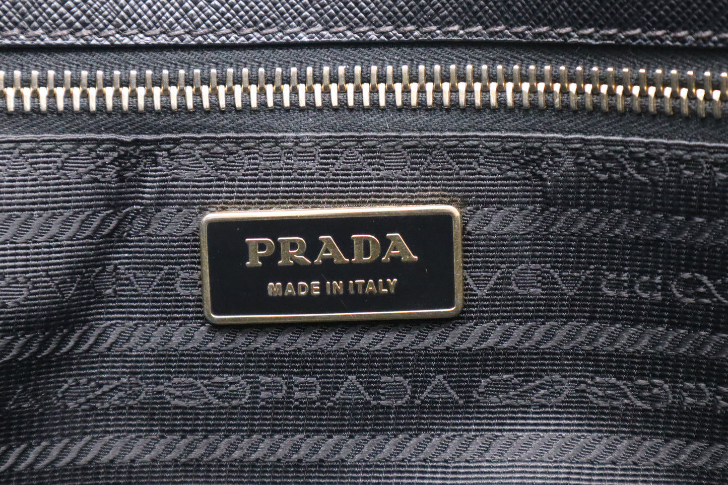 Prada Galleria Large in Black Saffiano Leather