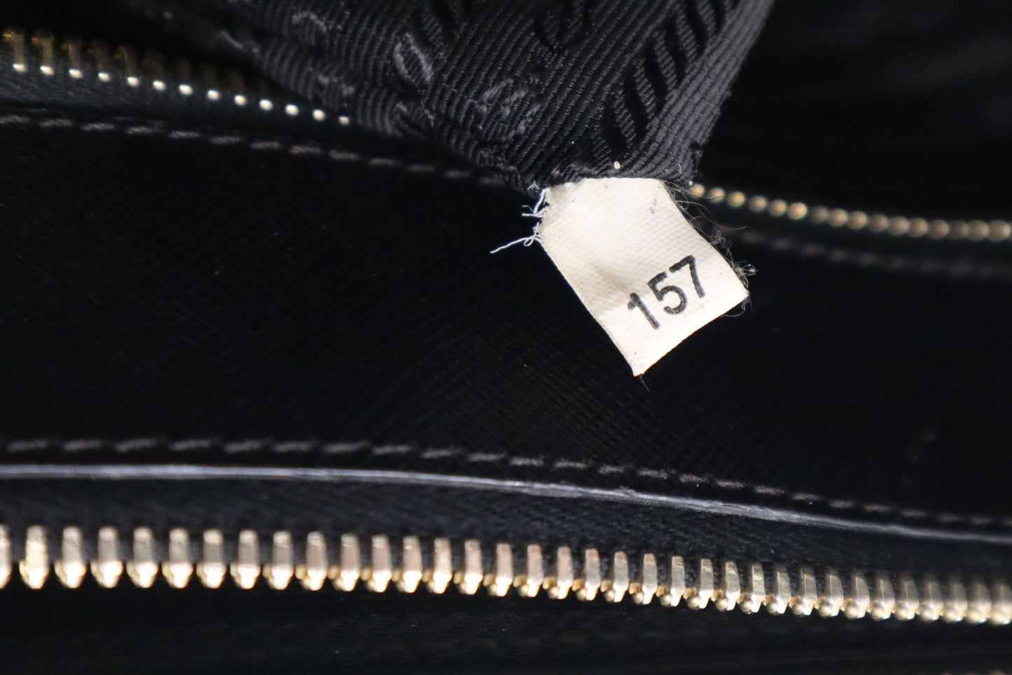 Prada Galleria Large in Black Saffiano Leather