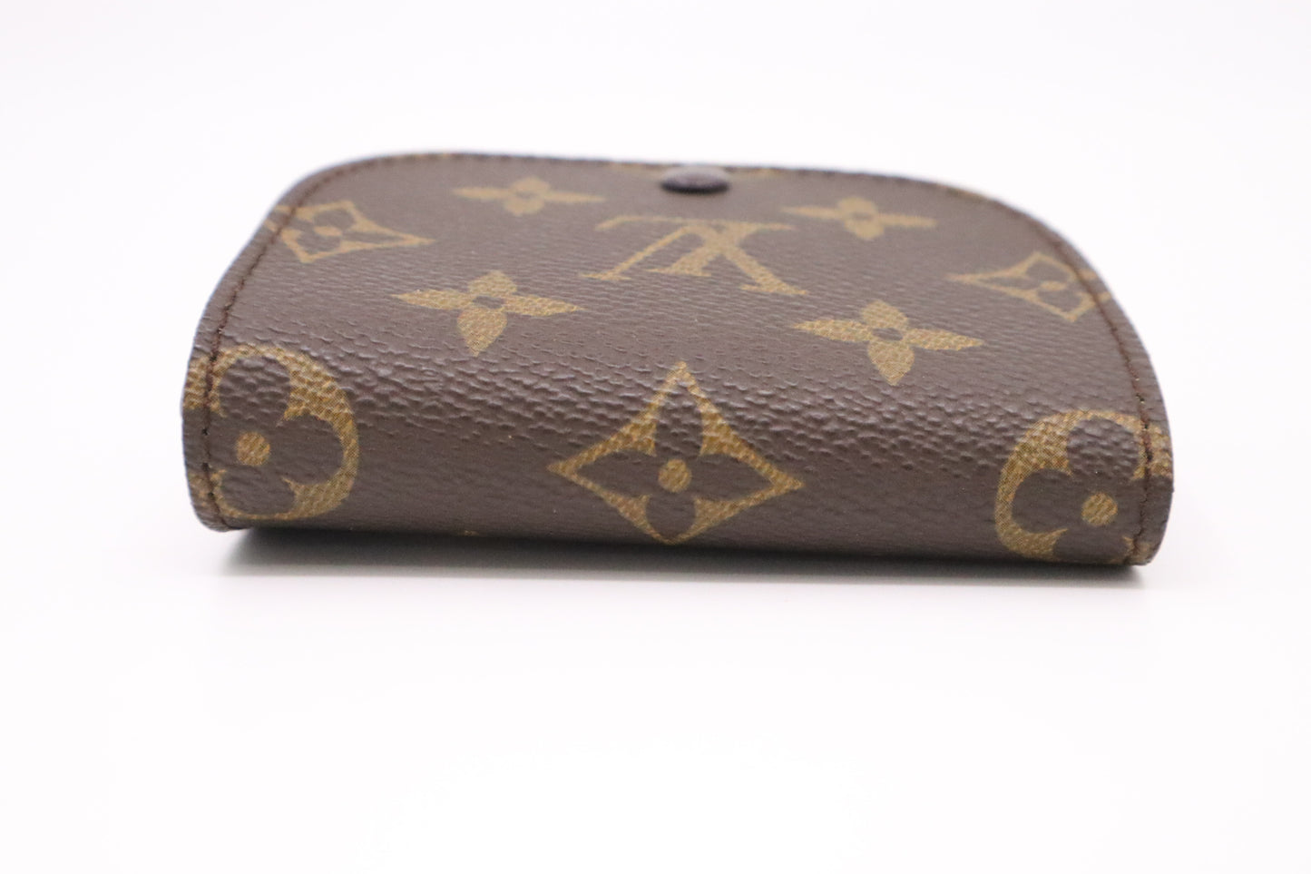 Louis Vuitton Porte Monnaie Gousset in Monogram Canvas