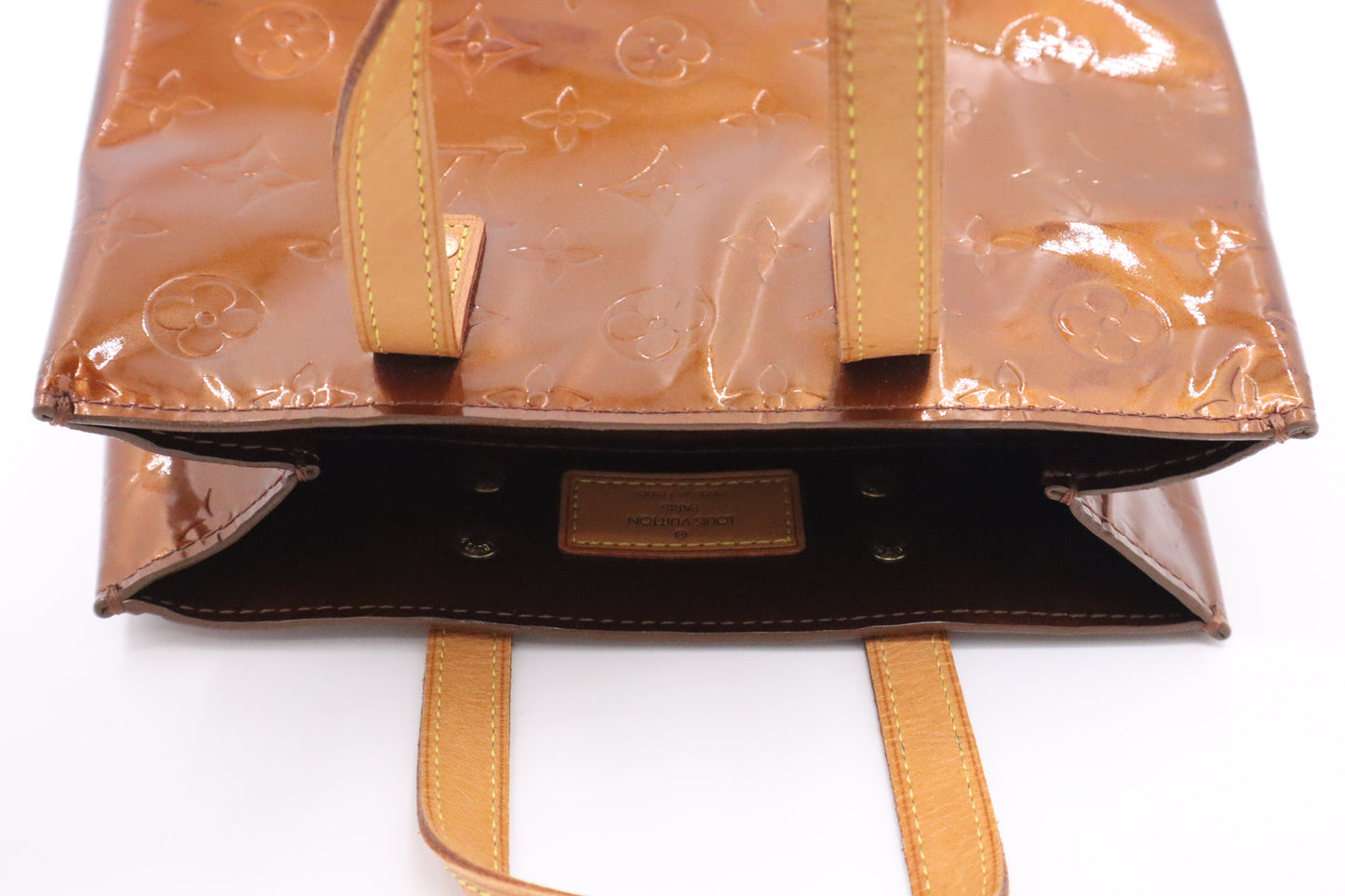 Louis Vuitton Reade PM in Bronze Vernis Leather