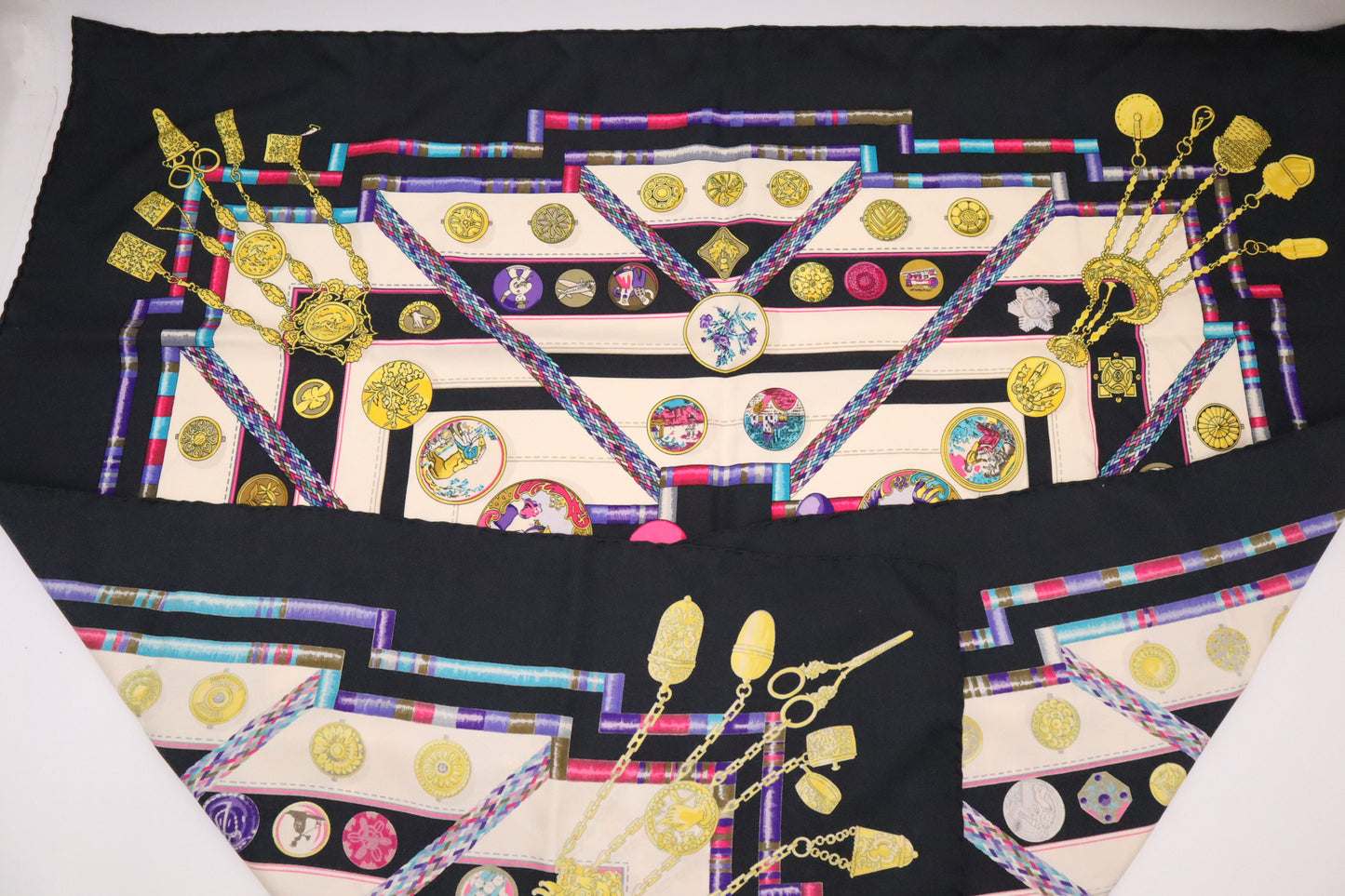 Hermes Carre 90 "Petite Main" in Black Multicolor Silk