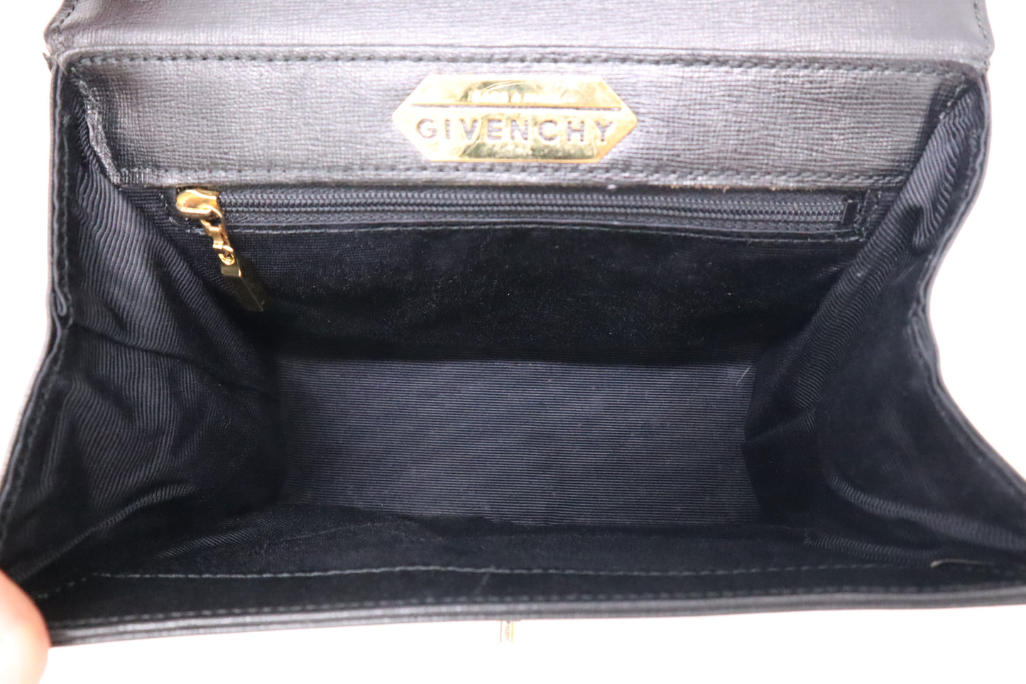 Givenchy Handbag in Black leather