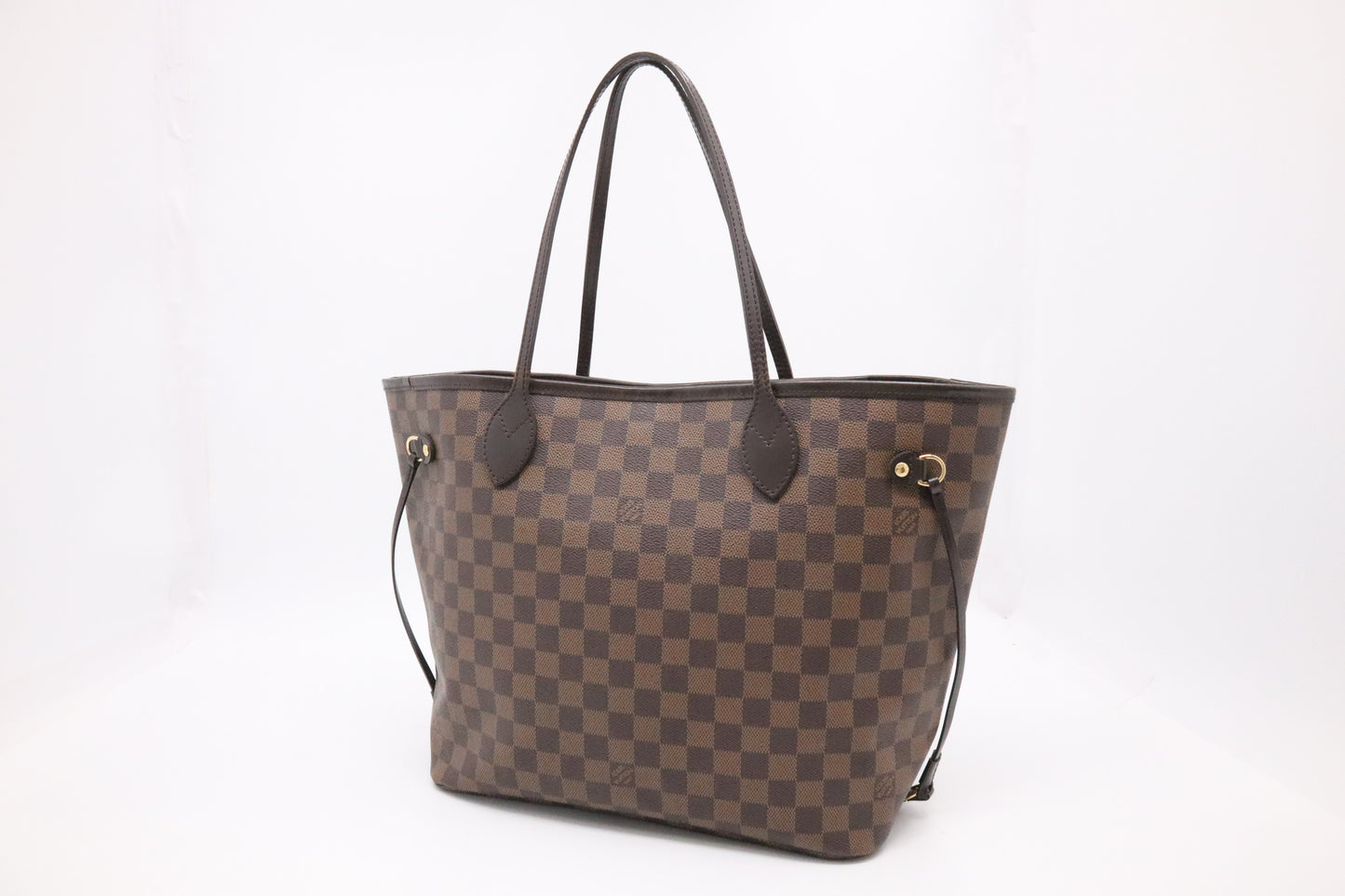 Louis Vuitton Neverfull MM in Damier Ebene Canvas