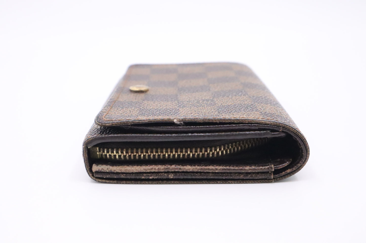 Louis Vuitton Wallet in Damier Ebene