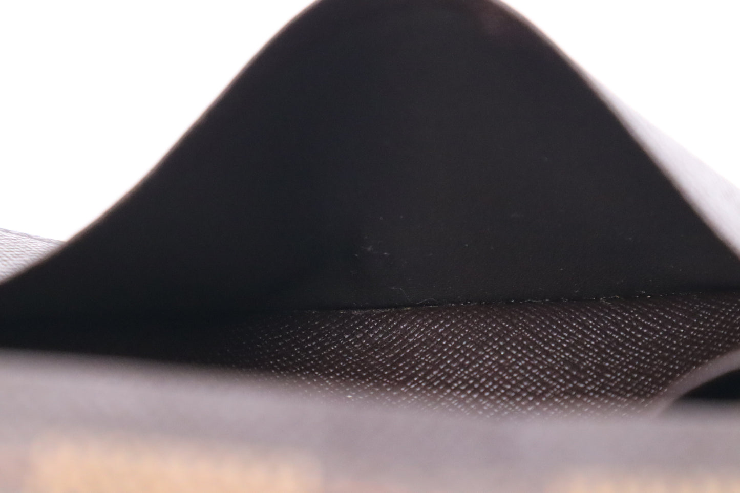 Louis Vuitton Wallet in Damier Ebene