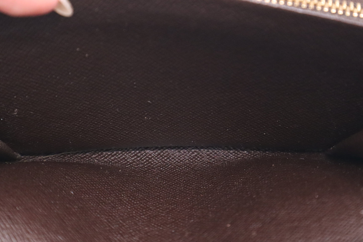 Louis Vuitton Wallet in Damier Ebene
