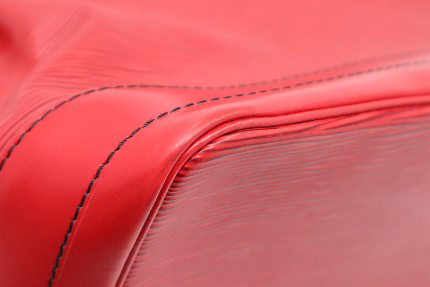 Louis Vuitton Noe in Red Epi Leather