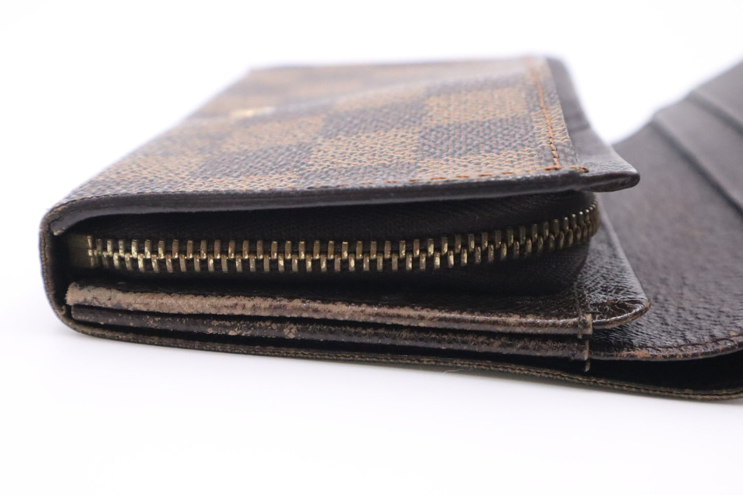 Louis Vuitton Wallet in Damier Ebene
