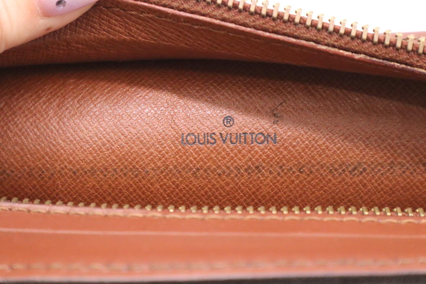 Louis Vuitton Pochette Homme in Monogram Canvas