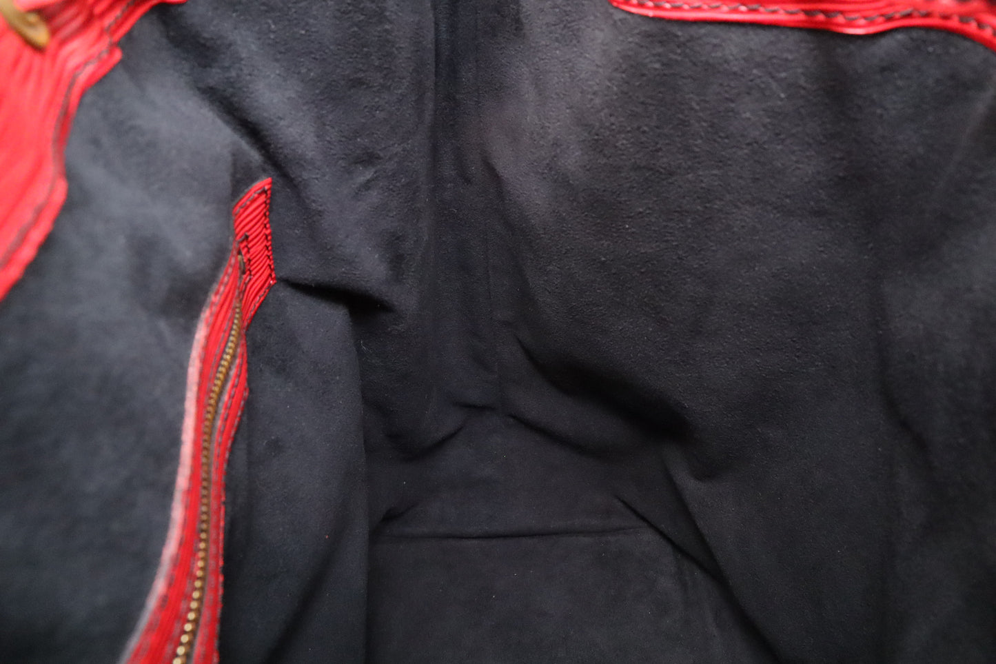 Louis Vuitton Noe in Red Epi Leather