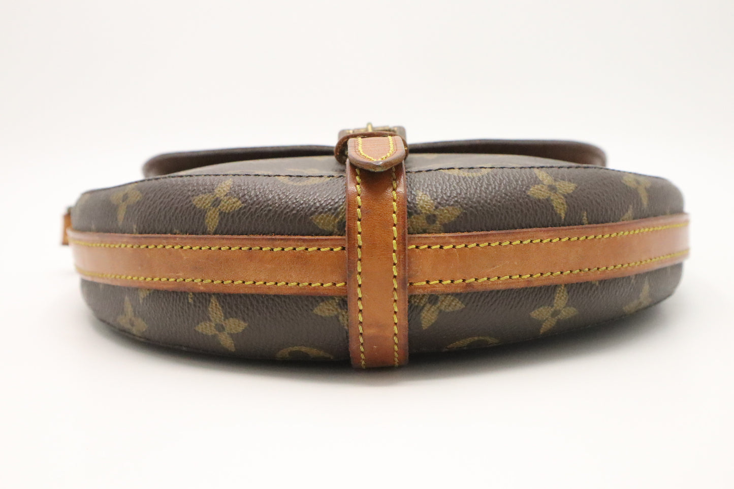Louis Vuitton Chantilly MM in Monogram Canvas