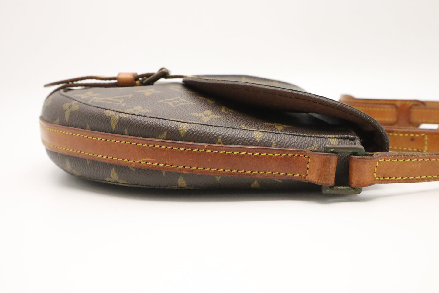 Louis Vuitton Chantilly MM in Monogram Canvas