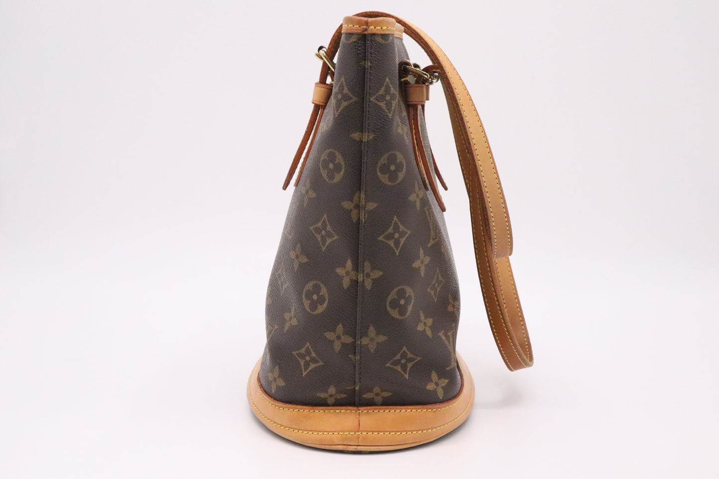 Louis Vuitton Bucket PM in Monogram Canvas